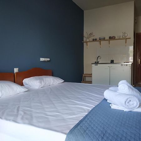 Apartments By Evita'S Resort Poros Town Exterior foto